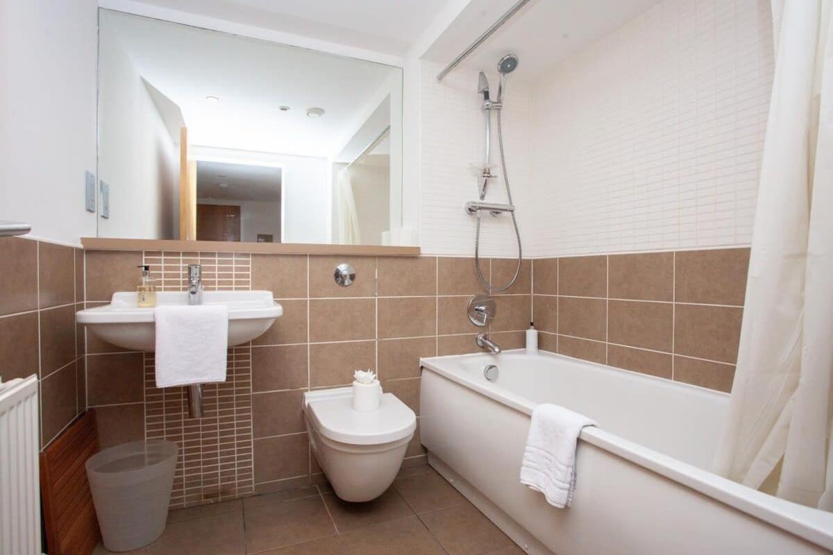 City Centre Apartment W Parking & Hyperoptic Wifi Glasgow Zewnętrze zdjęcie